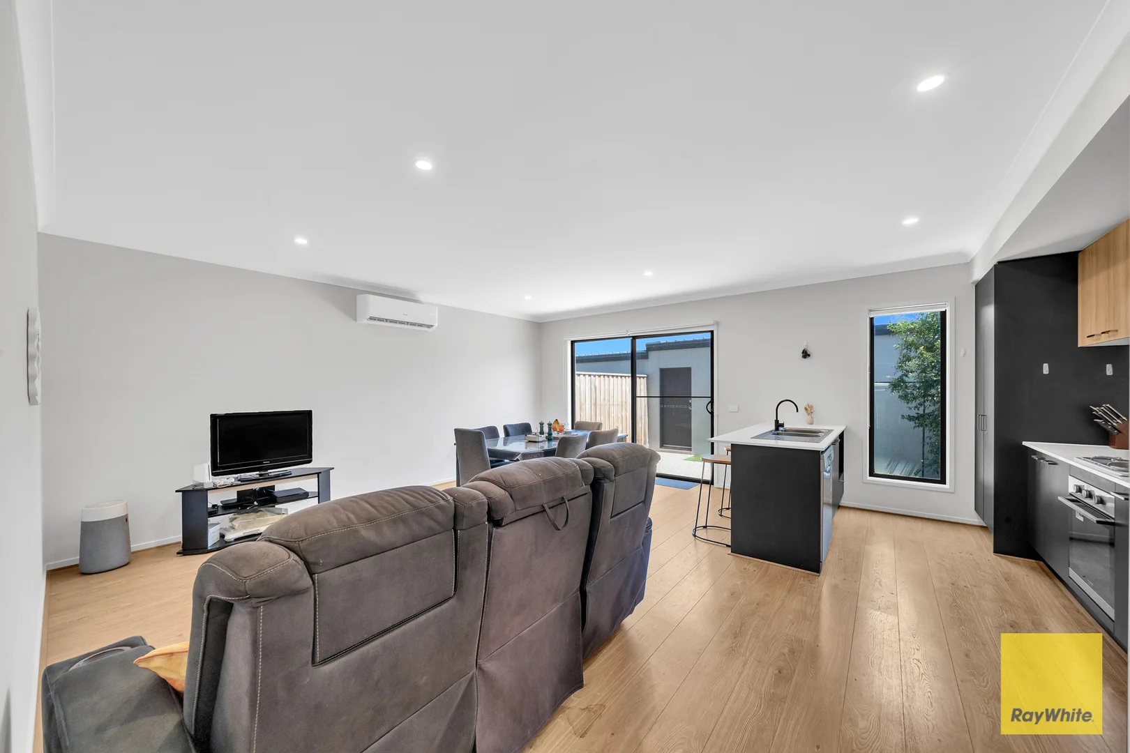 Additional image 6 of 12 Westphalia Walk, Bonnie Brook VIC 3335