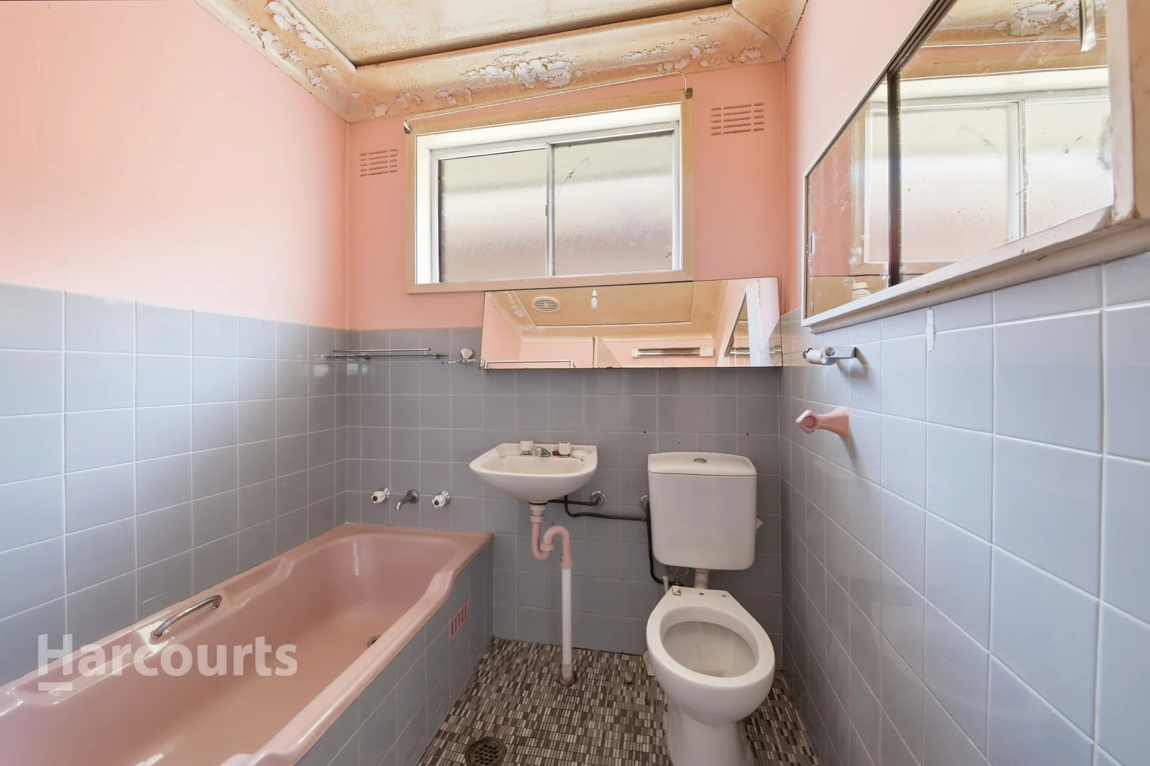 Additional image 6 of 13 MacLeay Street, Bradbury NSW 2560