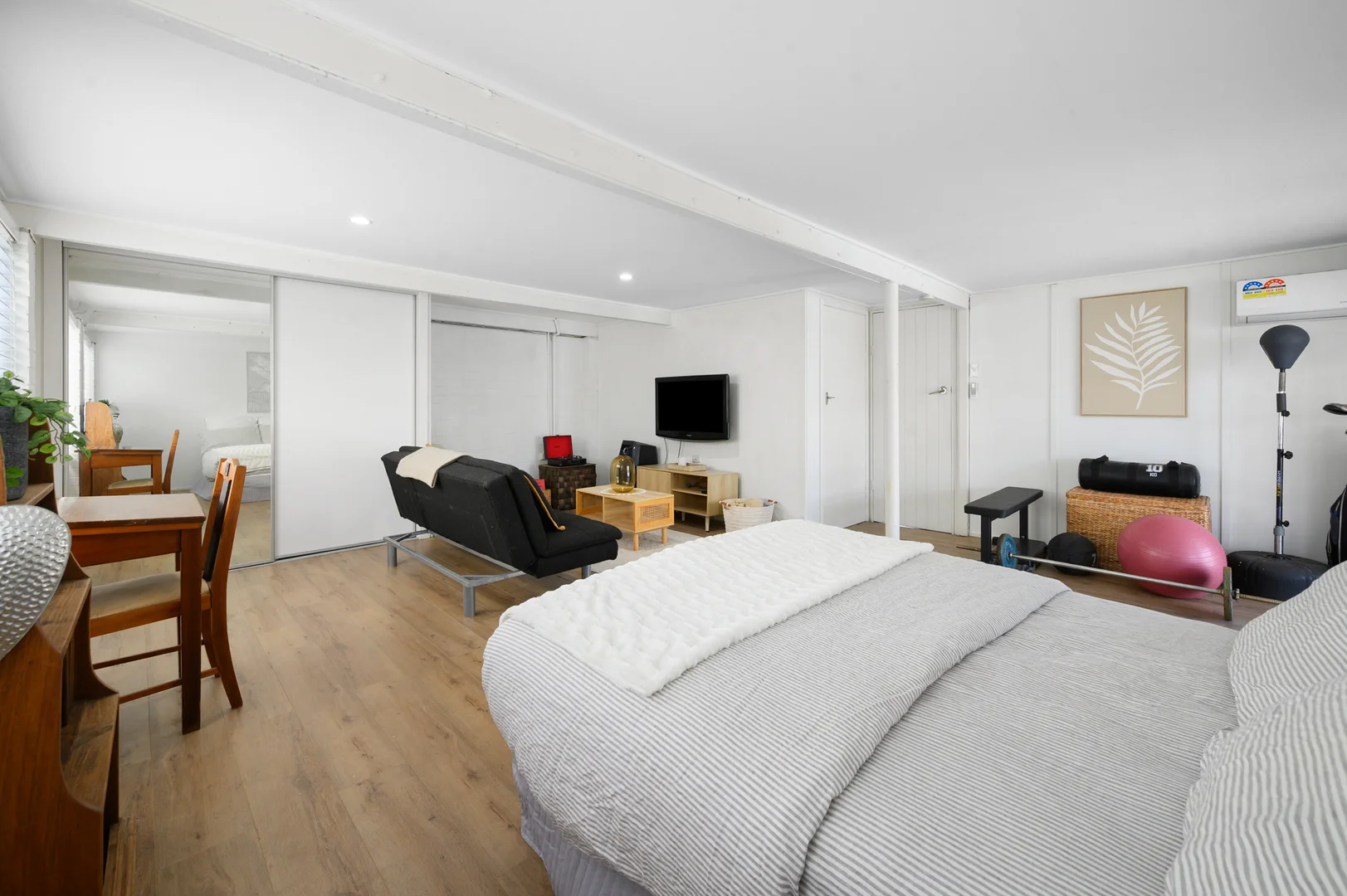 Additional image 14 of 21 Nankeen Avenue, Paradise Point QLD 4216