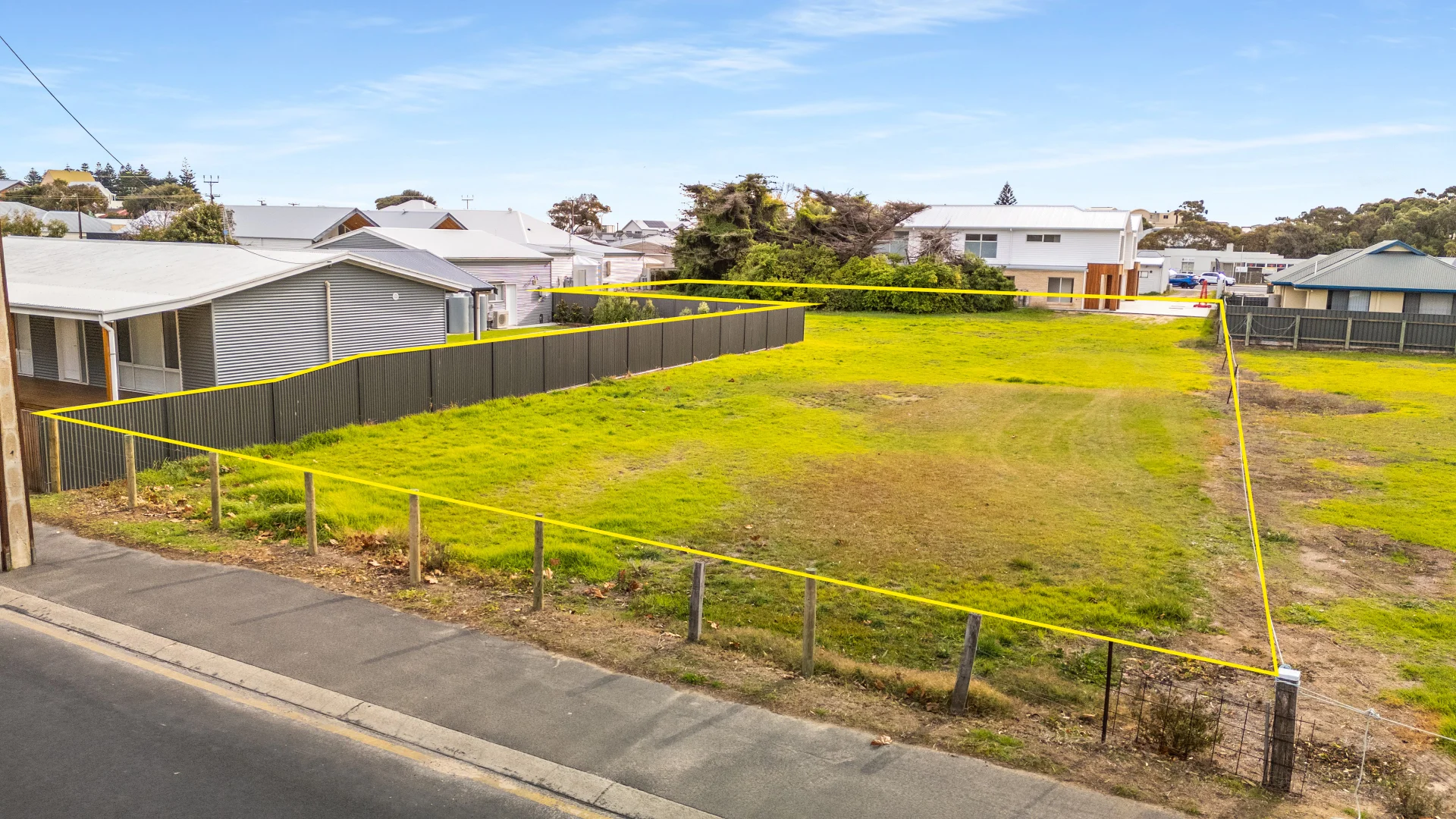 Additional image 3 of 17 Lord Syleham Street, Robe SA 5276