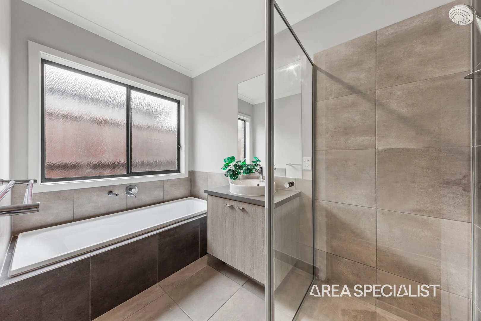 Additional image 11 of 27 Callistemon Street, Officer VIC 3809