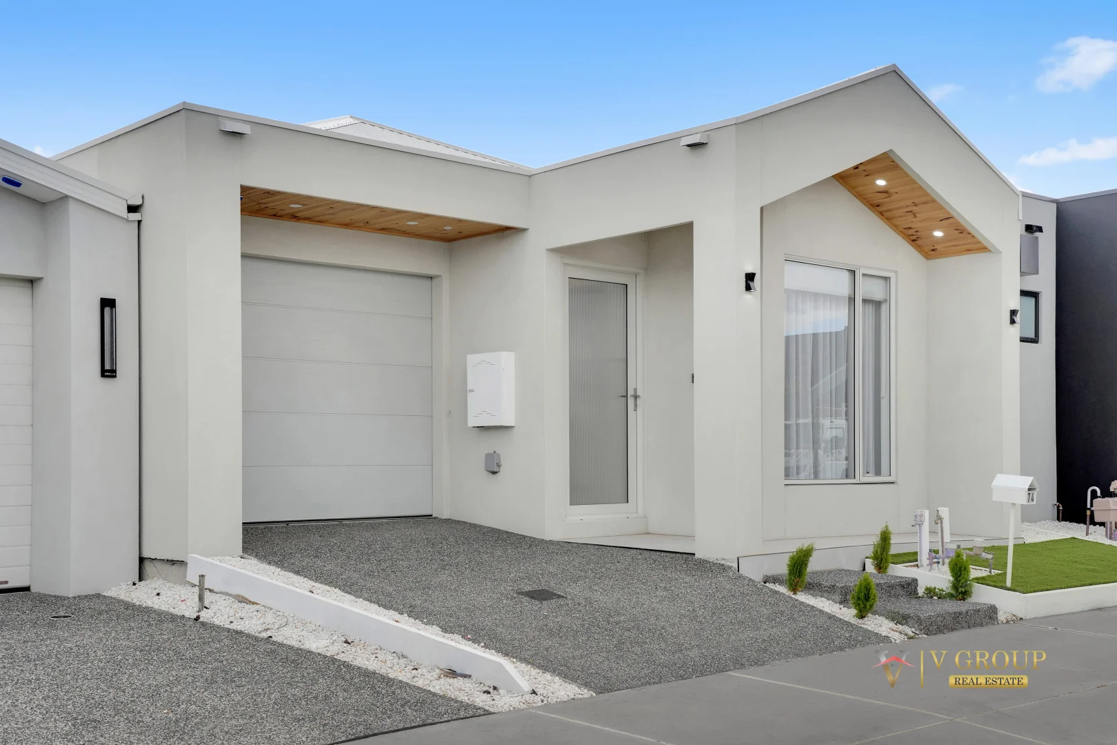 Additional image 4 of 74 Burrawang Loop, Mickleham VIC 3064