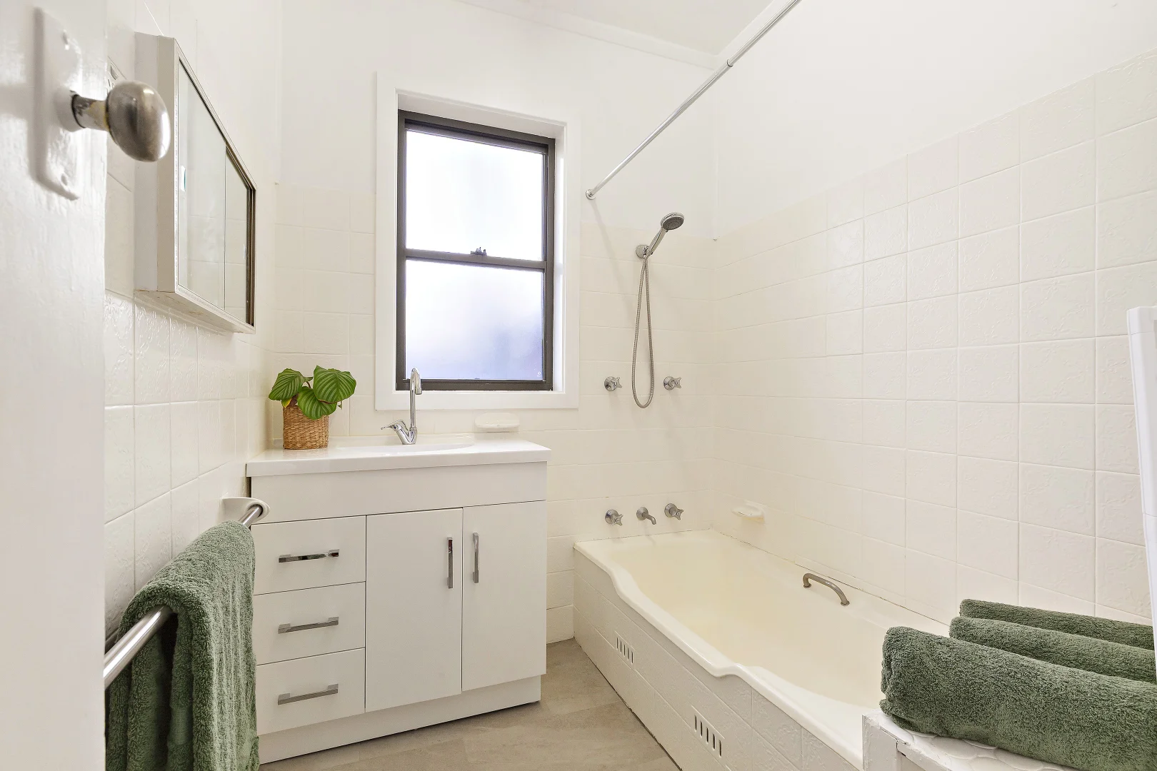 Additional image 11 of 14 Algona Road, Charlestown NSW 2290