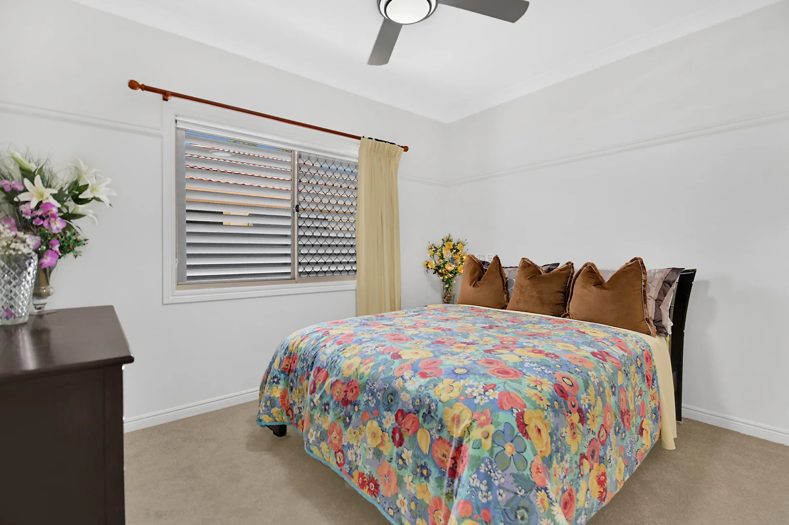 Additional image 17 of 74 Limetree Parade, Runaway Bay QLD 4216