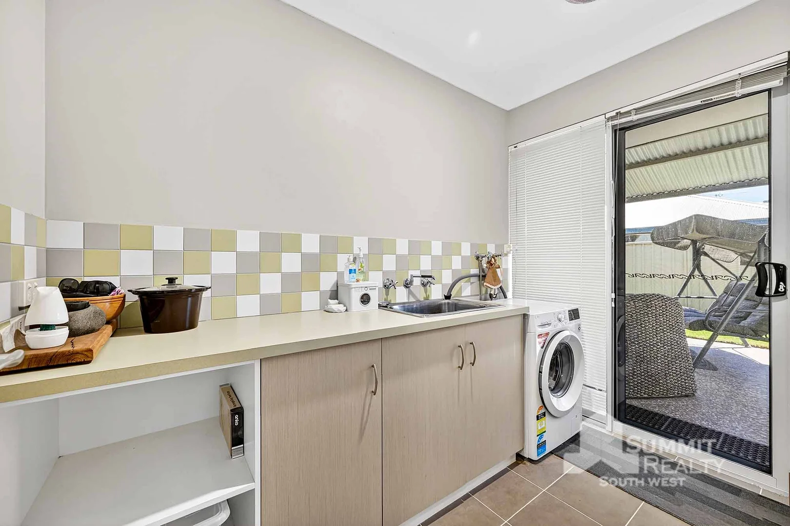 Additional image 17 of 4 Berkeley View, Millbridge WA 6232