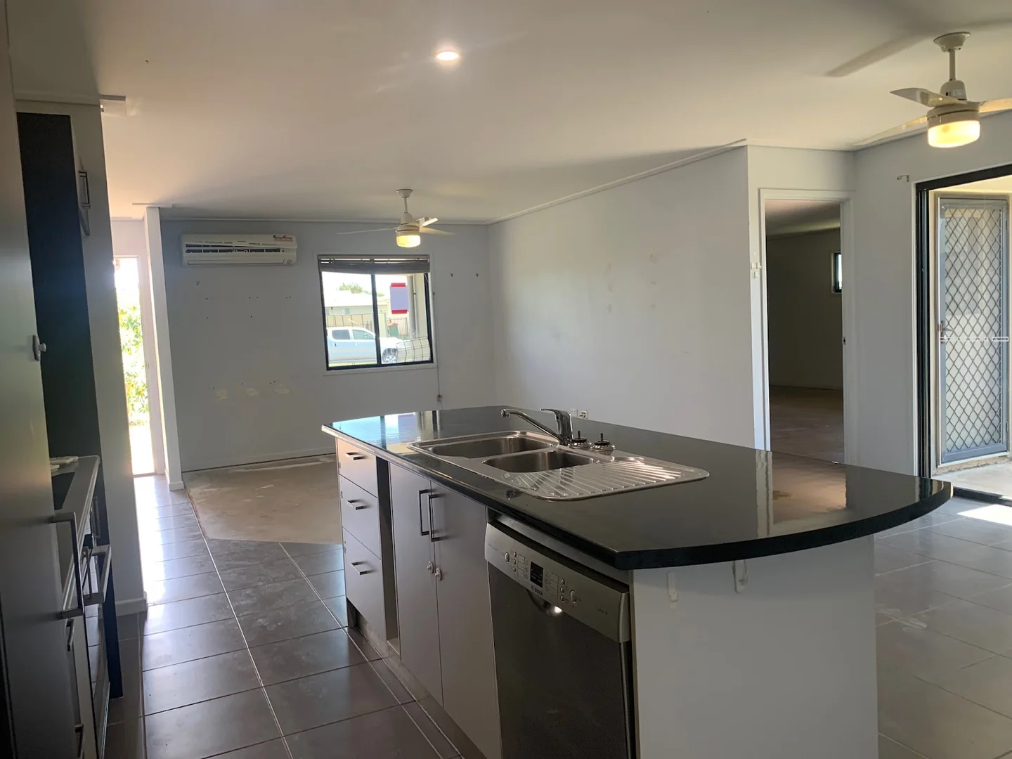 Additional image 7 of 81 Mayfair Drive, Emerald QLD 4720