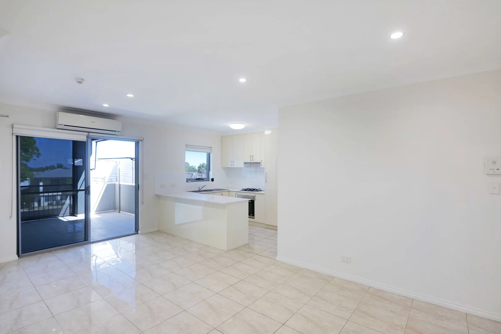 Additional image 5 of 6/8 Ilumba Way, Nollamara WA 6061