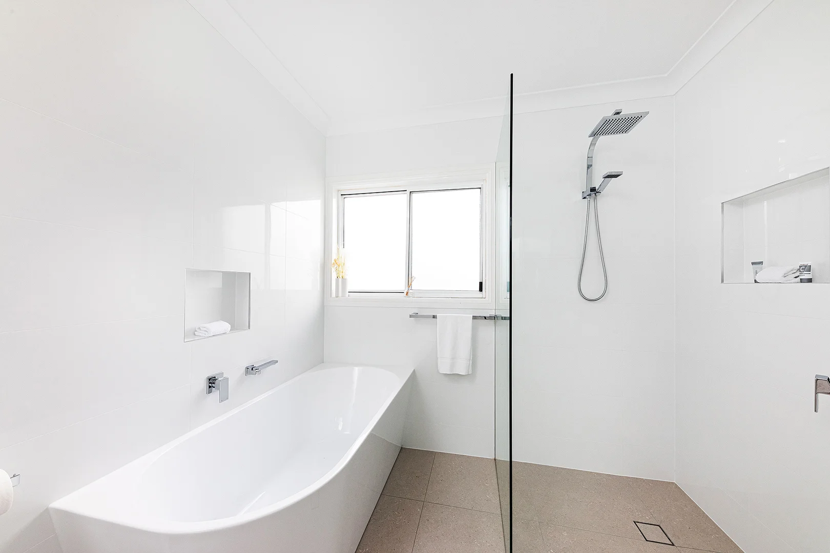 Additional image 8 of 2/32 Lewis St, Old Bar NSW 2430