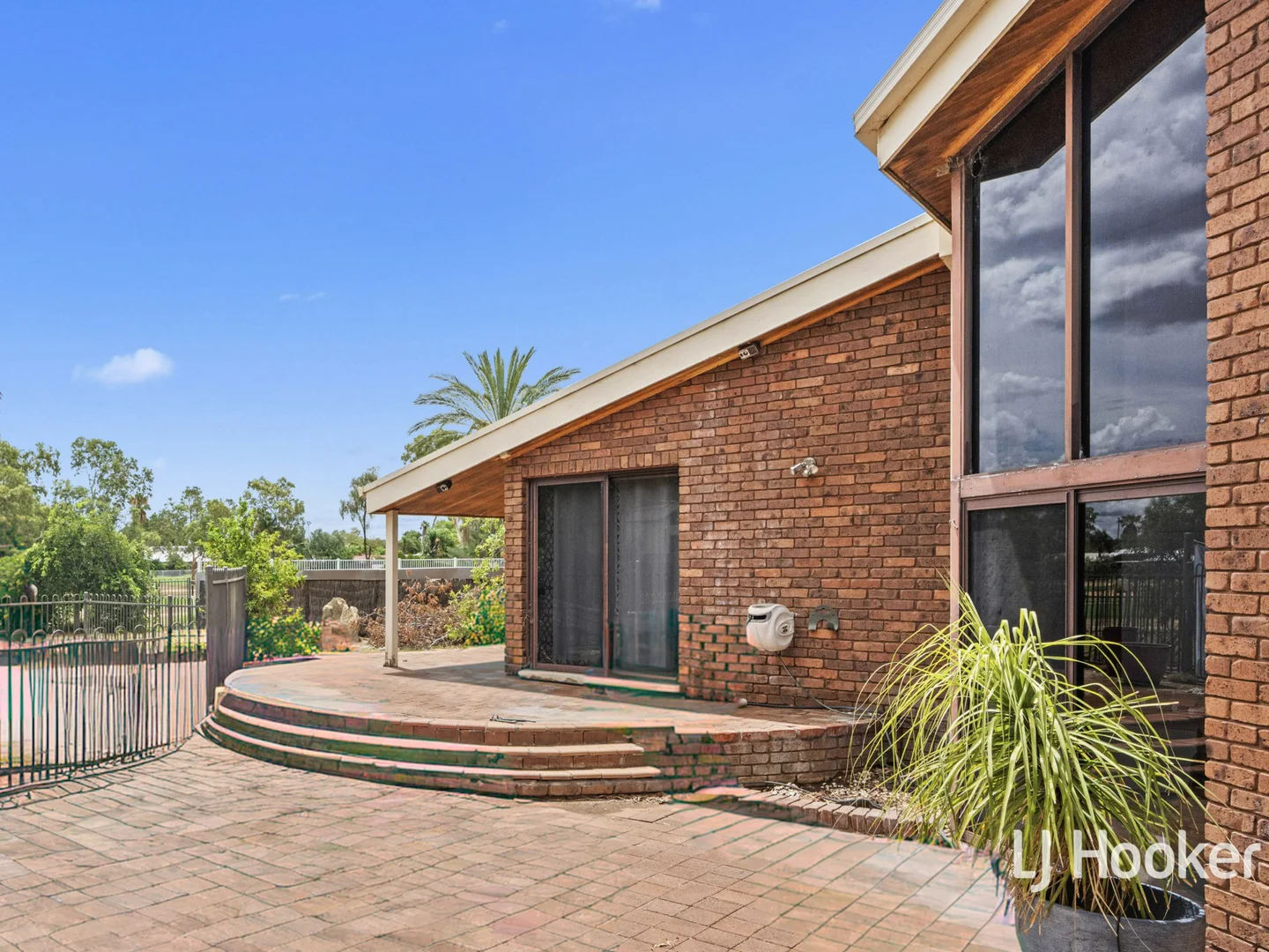 Additional image 19 of 38 Cromwell Drive, Desert Springs NT 0870