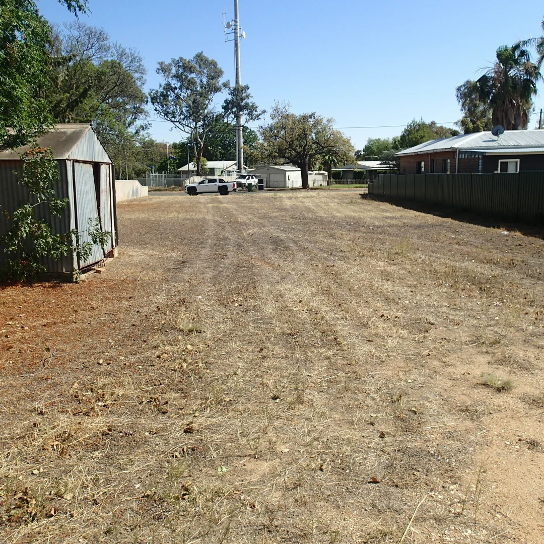 Additional image 4 of 5 Young Street, Oaklands NSW 2646