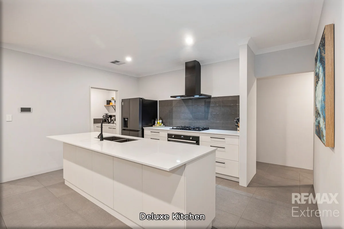 Additional image 17 of 22 Venetian Road, Eglinton WA 6034