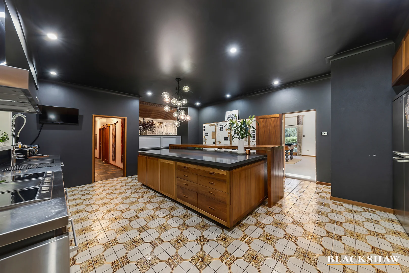 Additional image 8 of 2 Mugga Way, Red Hill ACT 2603