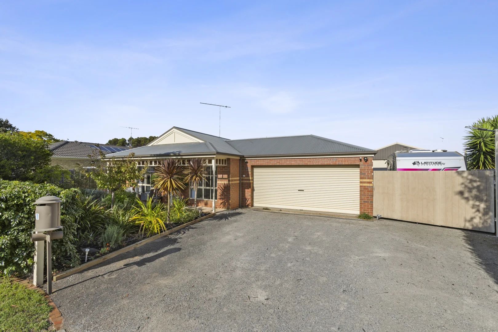 Additional image 3 of 21 James Place, Bannockburn VIC 3331