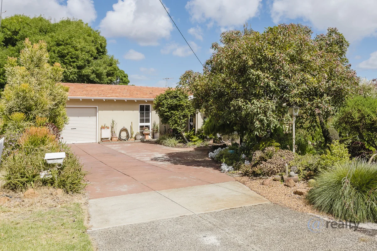 Additional image 2 of 7 Flinders Crescent, Bull Creek WA 6149