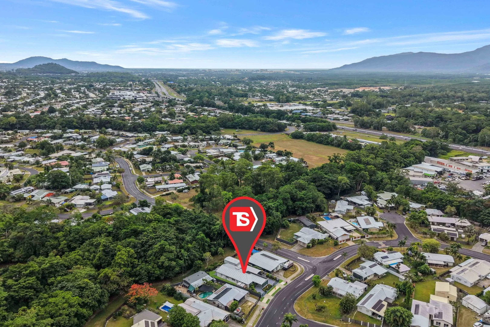 Additional image 34 of 50 Golden Grove Drive, Bentley Park QLD 4869