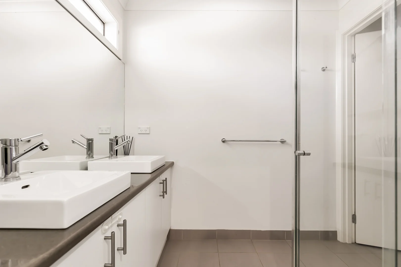 Additional image 14 of 2 Topaz Way, Officer VIC 3809