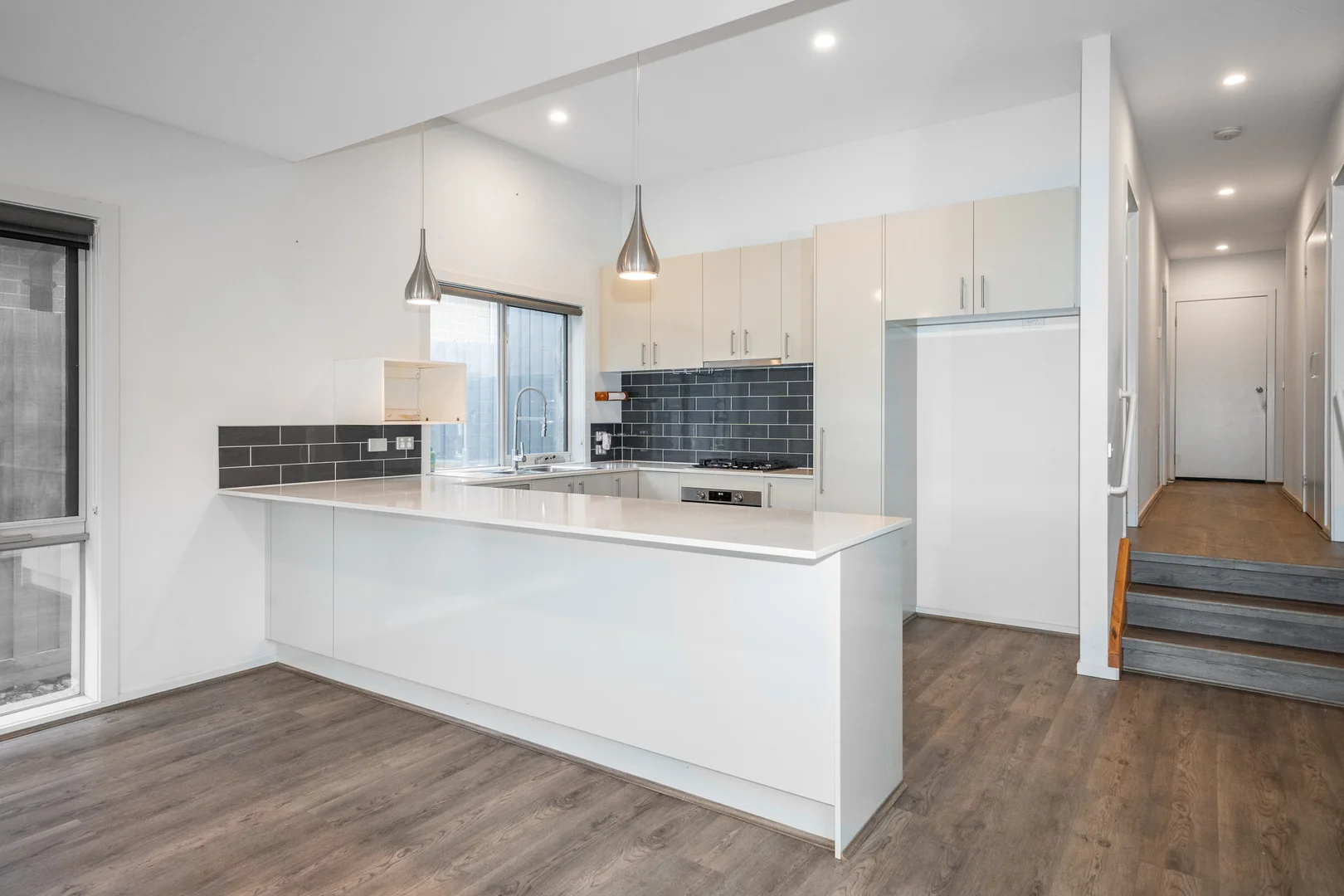 Additional image 2 of 4/19 Guelph Street, Somerville VIC 3912