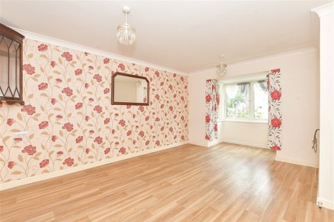 Nutfield Place, Portsmouth, Hampshire PO1