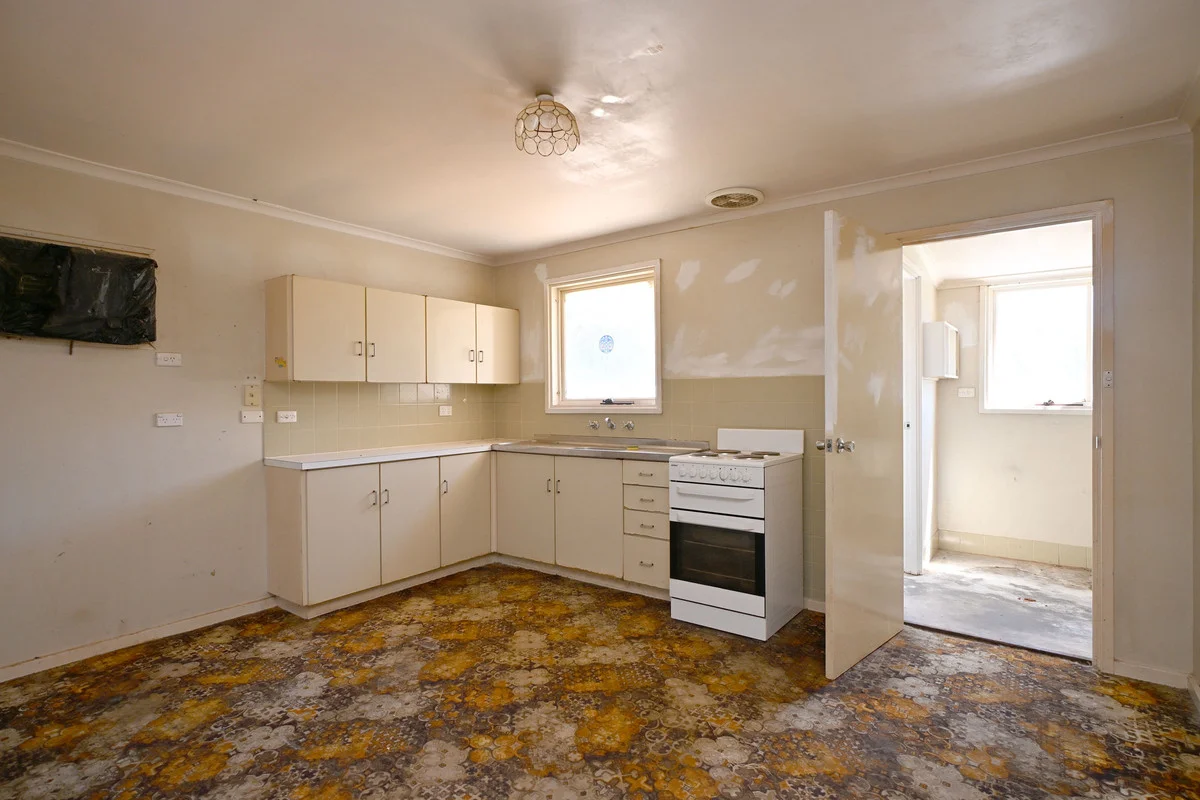 Additional image 11 of 13 Domeyer Court, Port Augusta West SA 5700