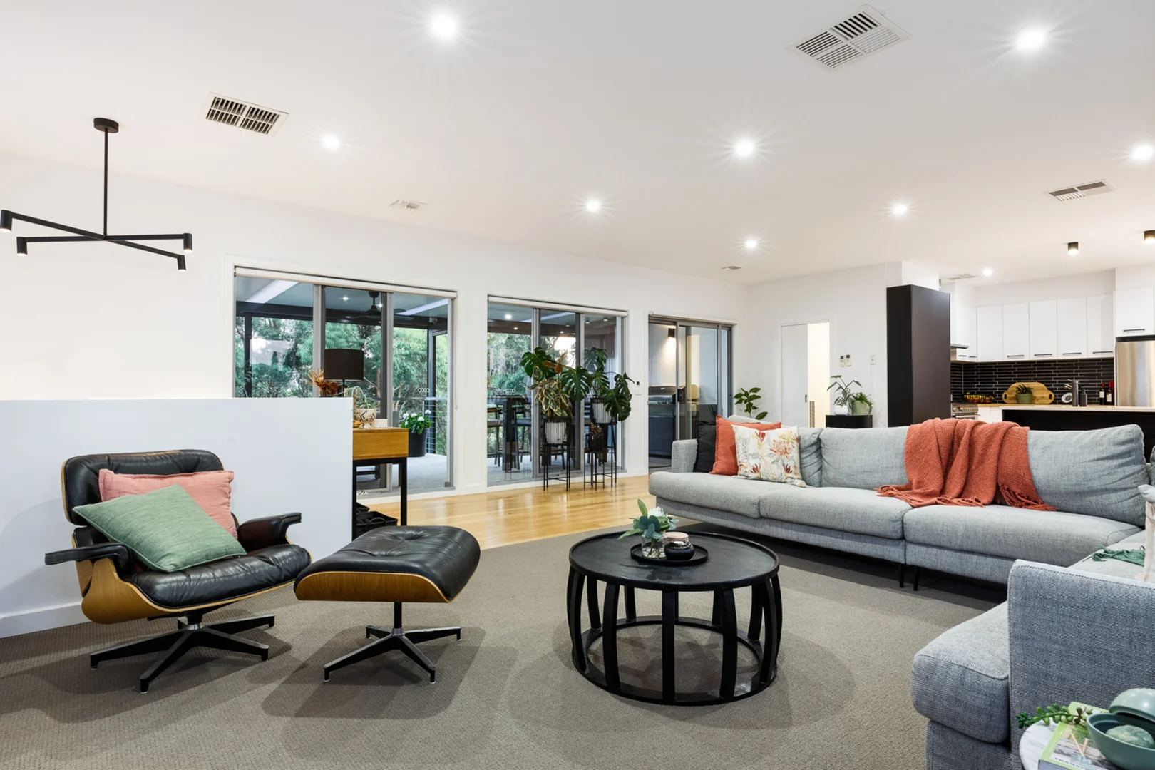 Additional image 7 of 31 St Andrews Place, Lake Gardens VIC 3355