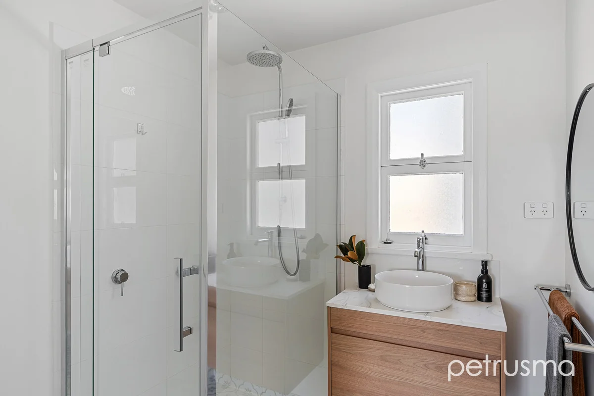 Additional image 16 of 1/233 Cambridge Road, Warrane TAS 7018