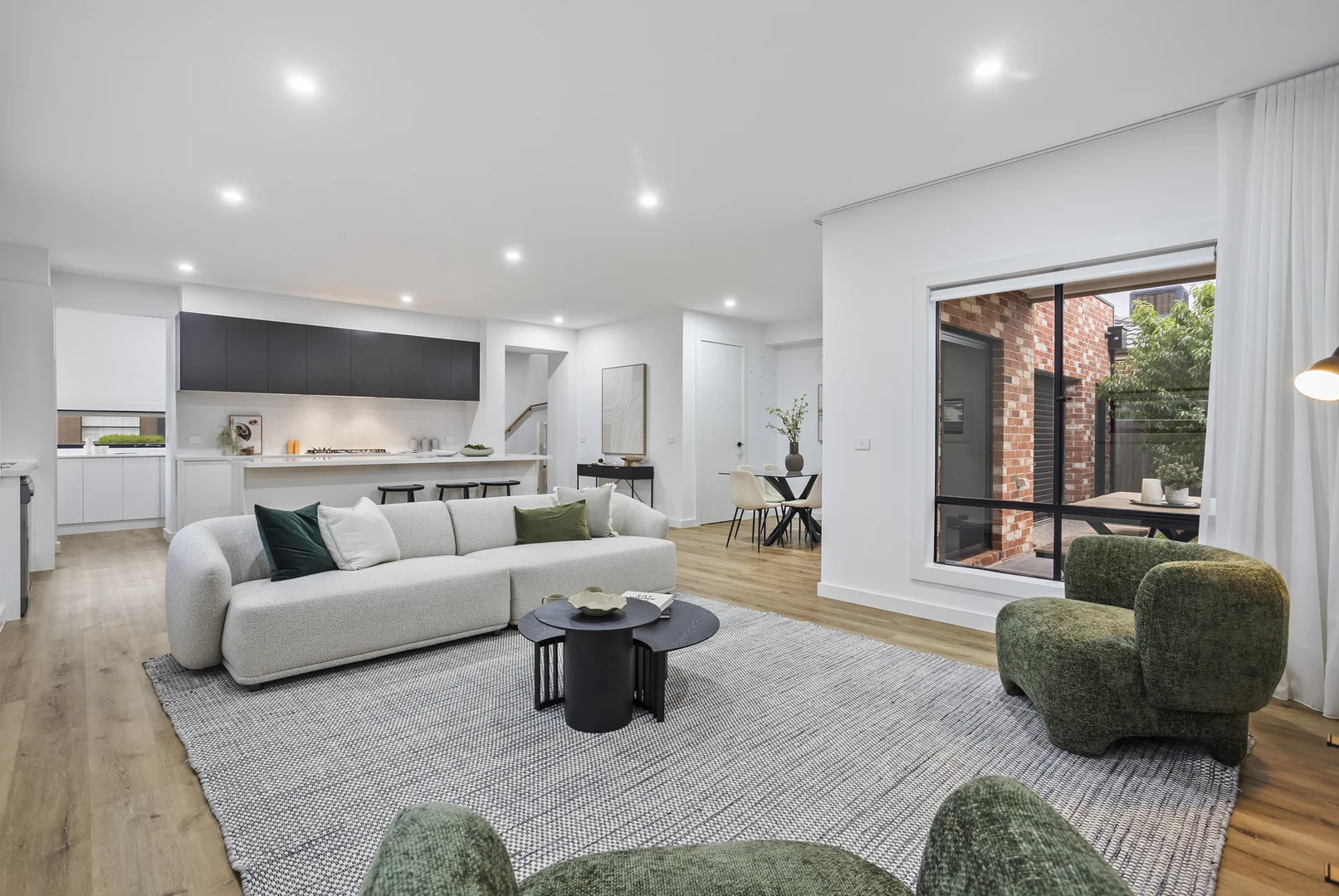 Additional image 4 of 2 Peat Avenue, Thornhill Park VIC 3335