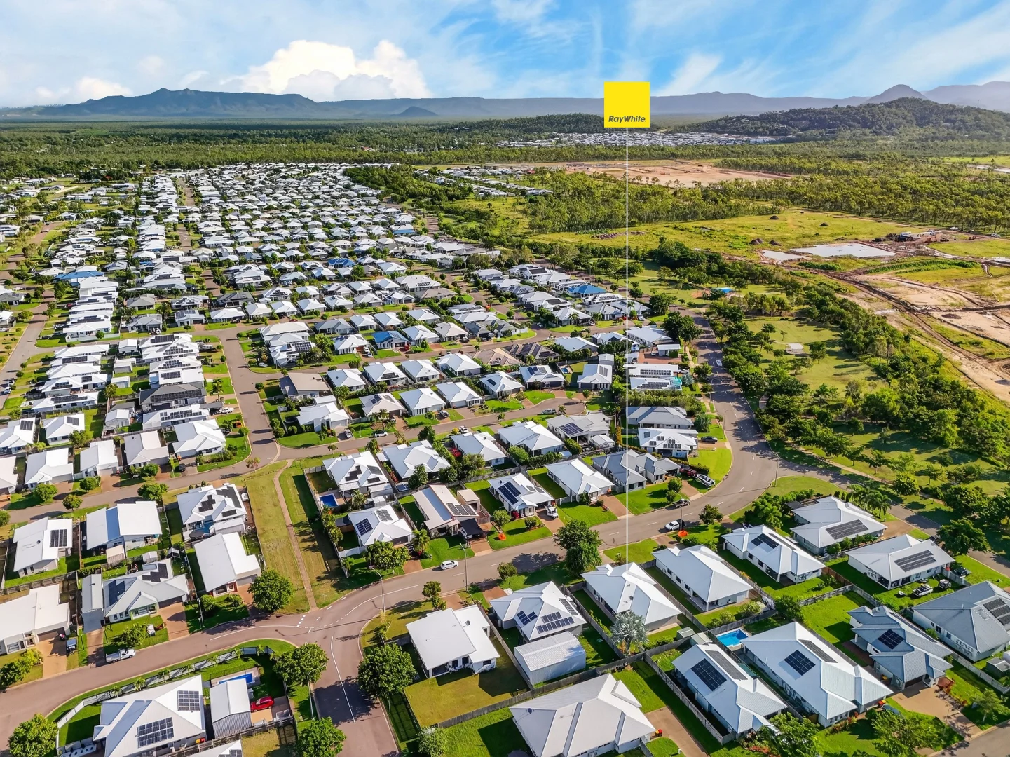 Additional image 17 of 122 Sanctum Boulevard, Mount Low QLD 4818