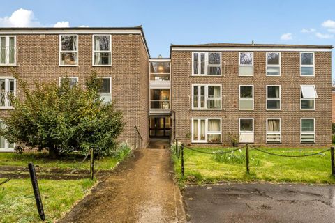 Granville Court, Headington OX3