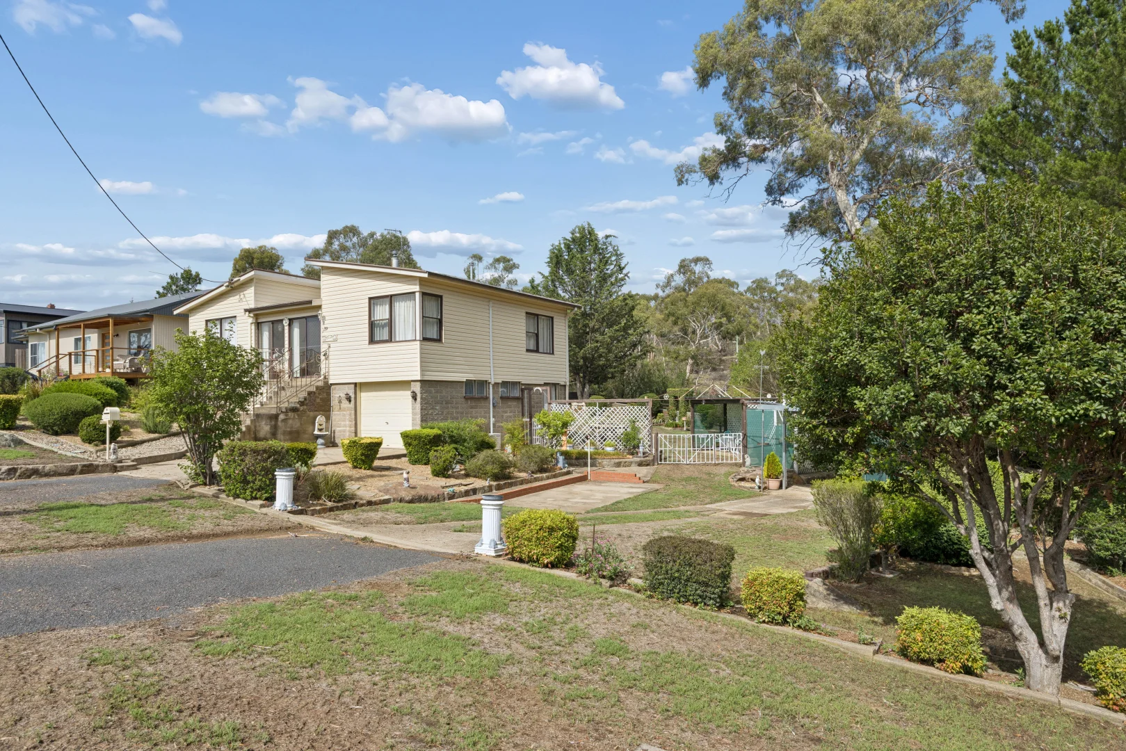 Additional image 2 of 39 Hill Street, Cooma NSW 2630