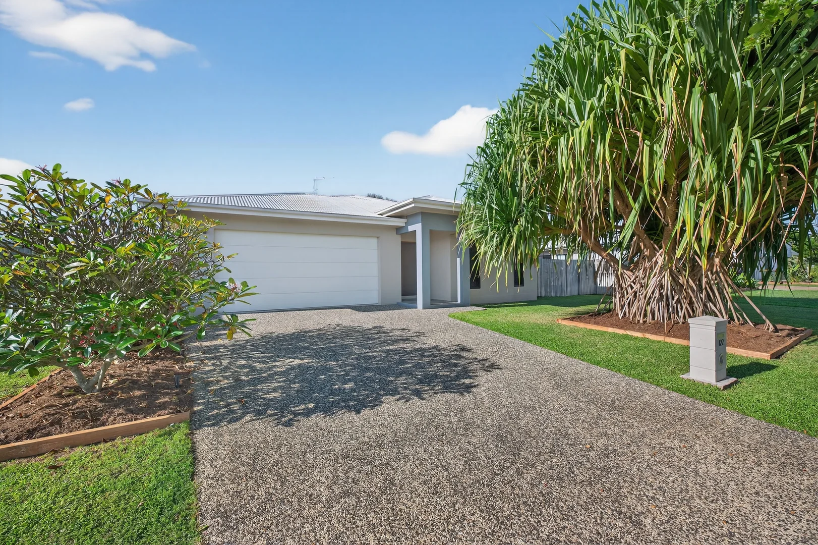 Additional image 2 of 122 Sanctum Boulevard, Mount Low QLD 4818