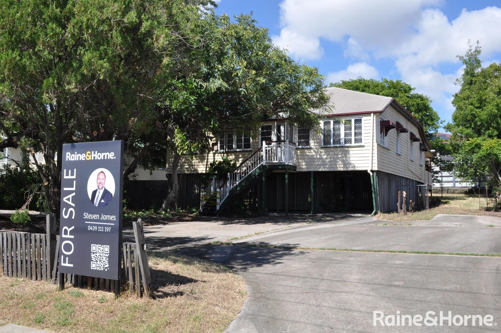 169 Auckland Street, Gladstone Central QLD 4680