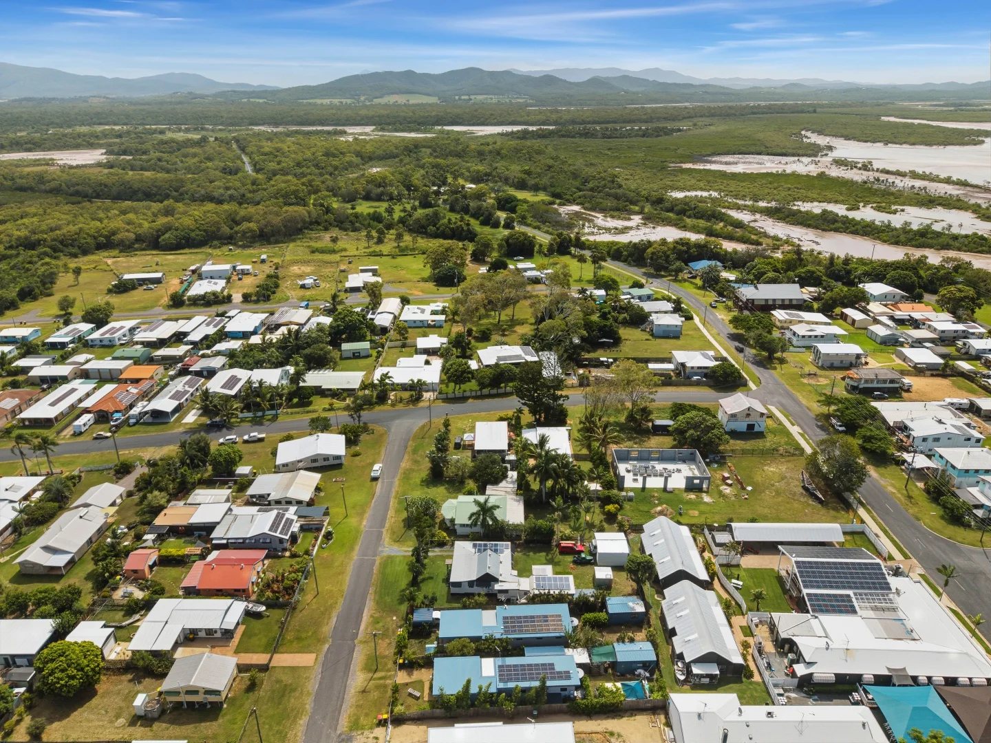 Additional image 22 of 15-17 Dingwall Street, Keppel Sands QLD 4702