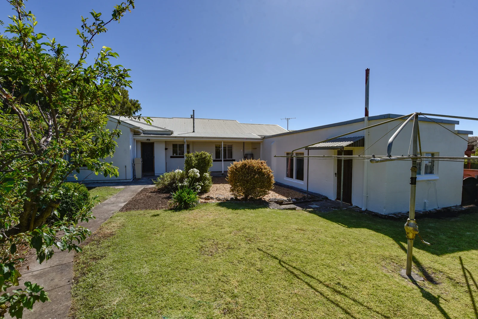 Additional image 17 of 92 Lake Terrace East, Mount Gambier SA 5290