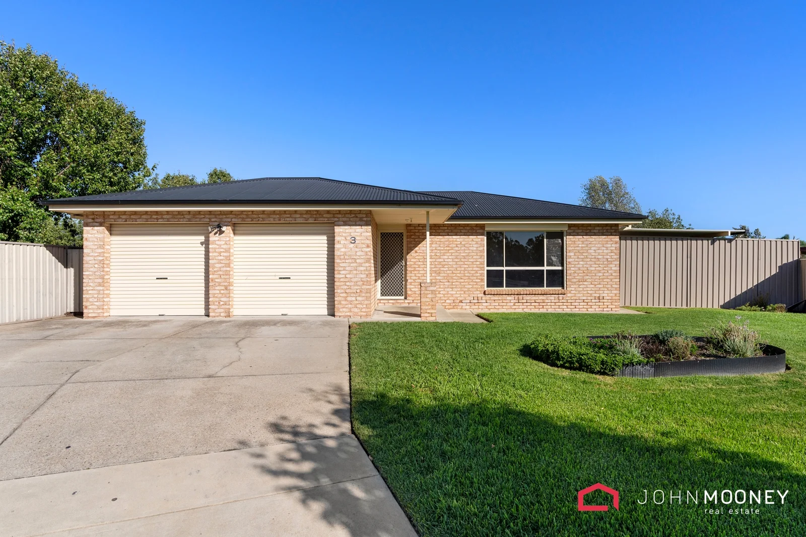 3 Dunlop Place, Ashmont NSW 2650