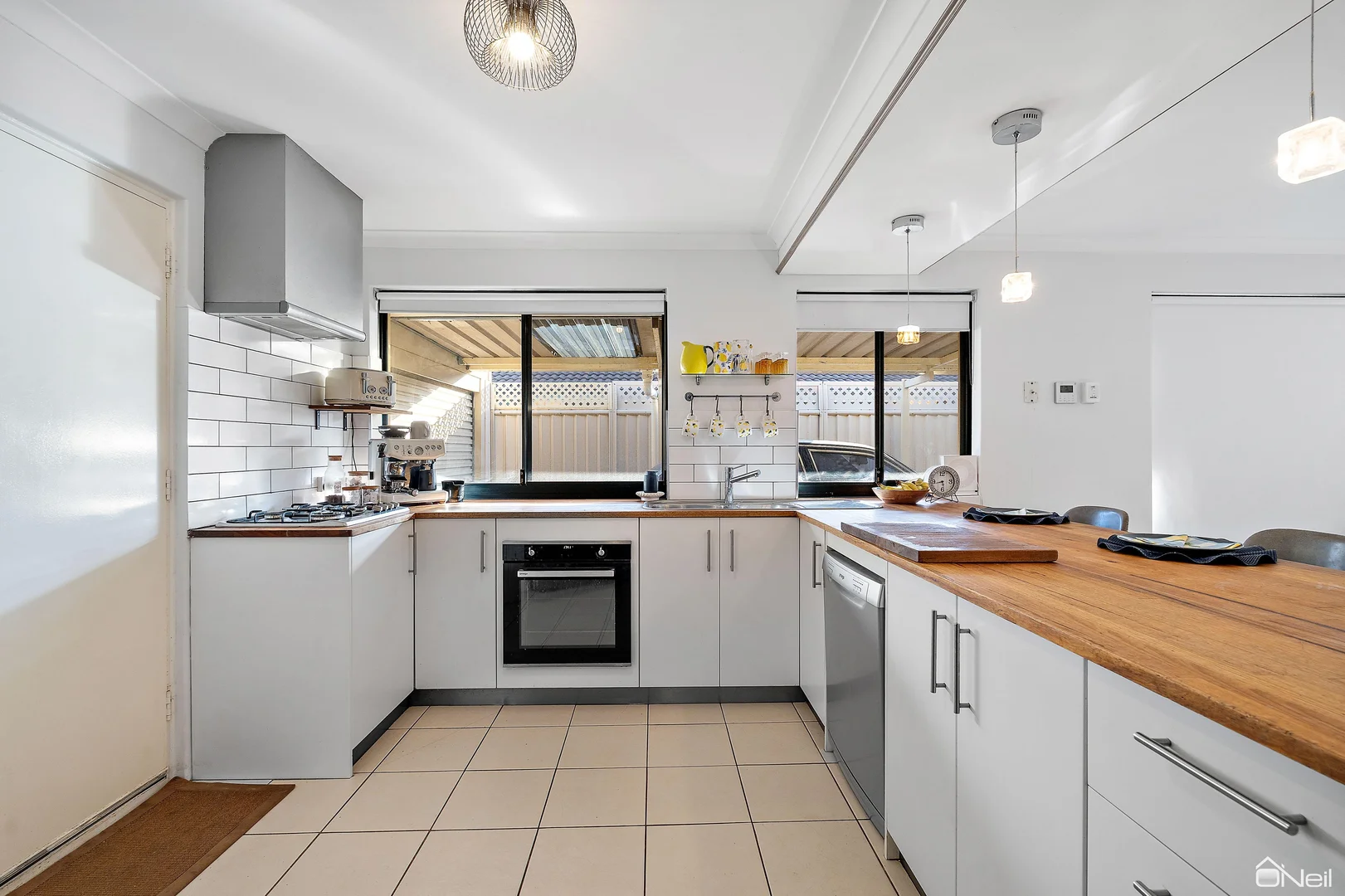 Additional image 19 of 126 Seville Drive, Seville Grove WA 6112