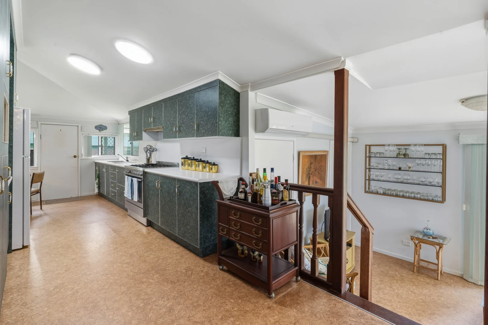 Additional image 4 of 15-17 Dingwall Street, Keppel Sands QLD 4702