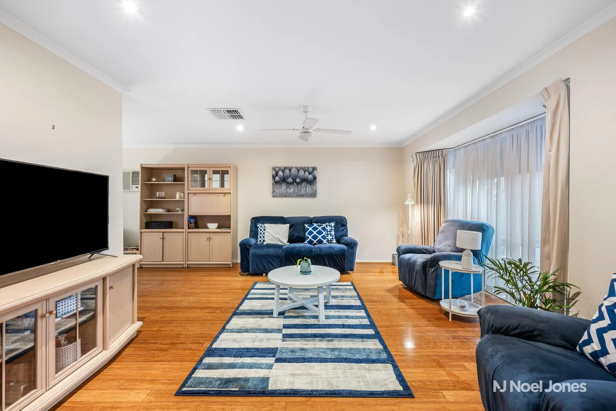 Additional image 2 of 16 Lakeside Crescent, Croydon Hills VIC 3136