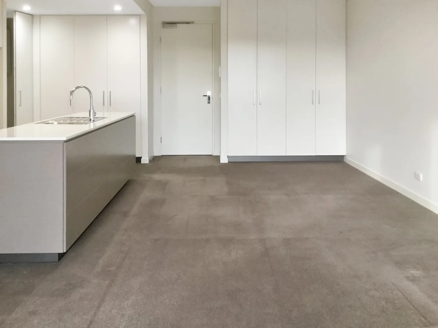 Additional image 5 of Lyons ACT 2606