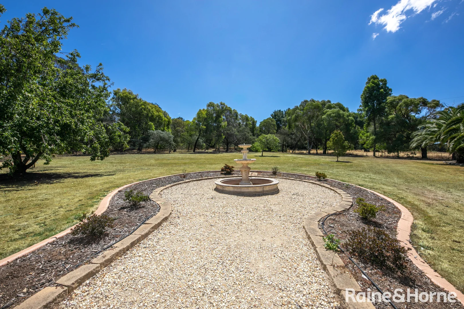 Additional image 18 of 15 Billabong Drive, Monegeetta VIC 3433