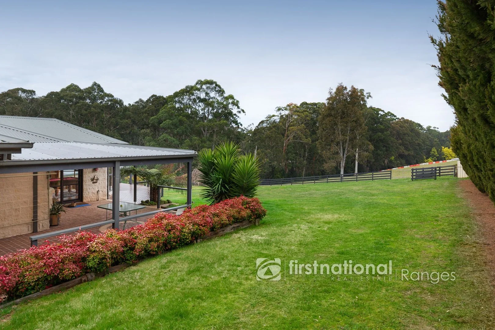35 Edmunds Road, Cockatoo VIC 3781