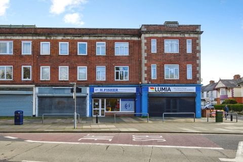 Portsmouth Road, Cosham, Portsmouth, Hampshire PO6