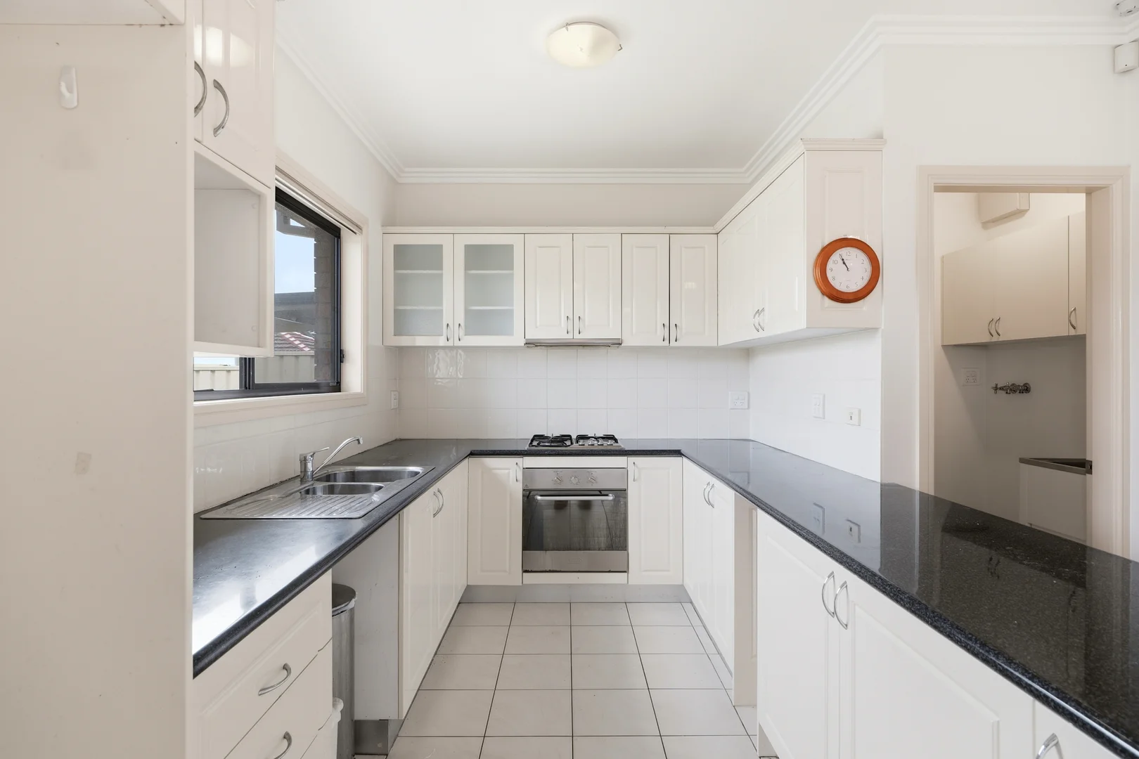 Additional image 6 of 3/4-5 Iona Place, Bass Hill NSW 2197