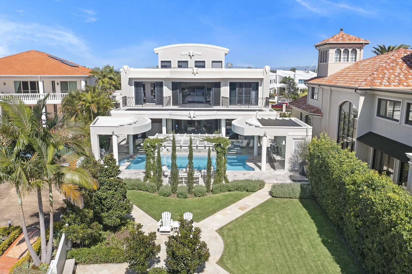 Additional image 2 of 35 Brittanic Crescent, Sovereign Islands QLD 4216