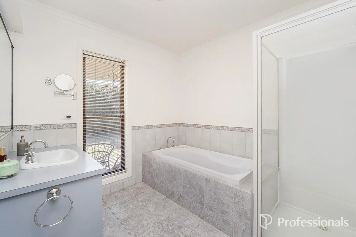 Additional image 7 of 3 Mason Court, Hamilton VIC 3300