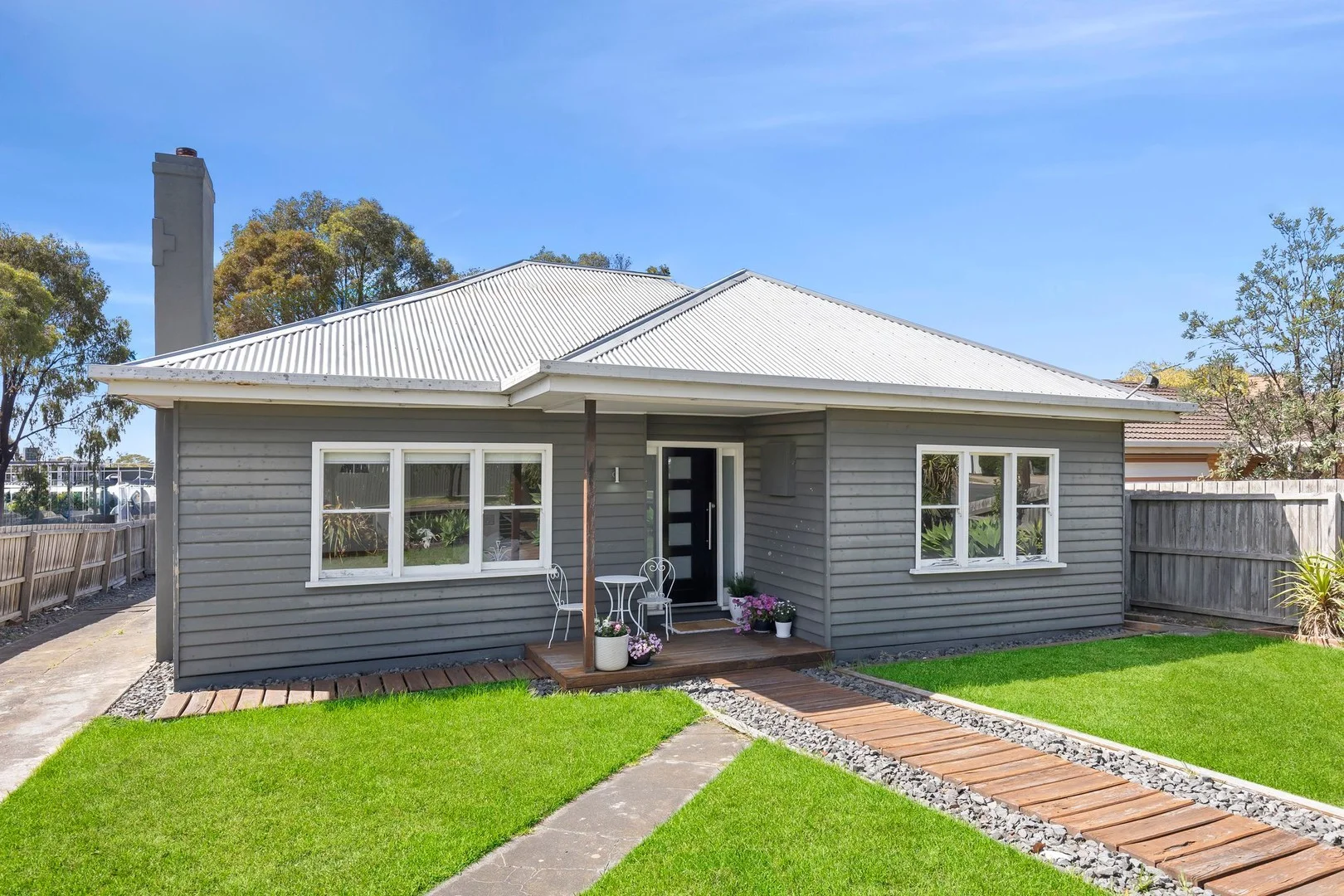 5 Mernda Parade, Belmont VIC 3216