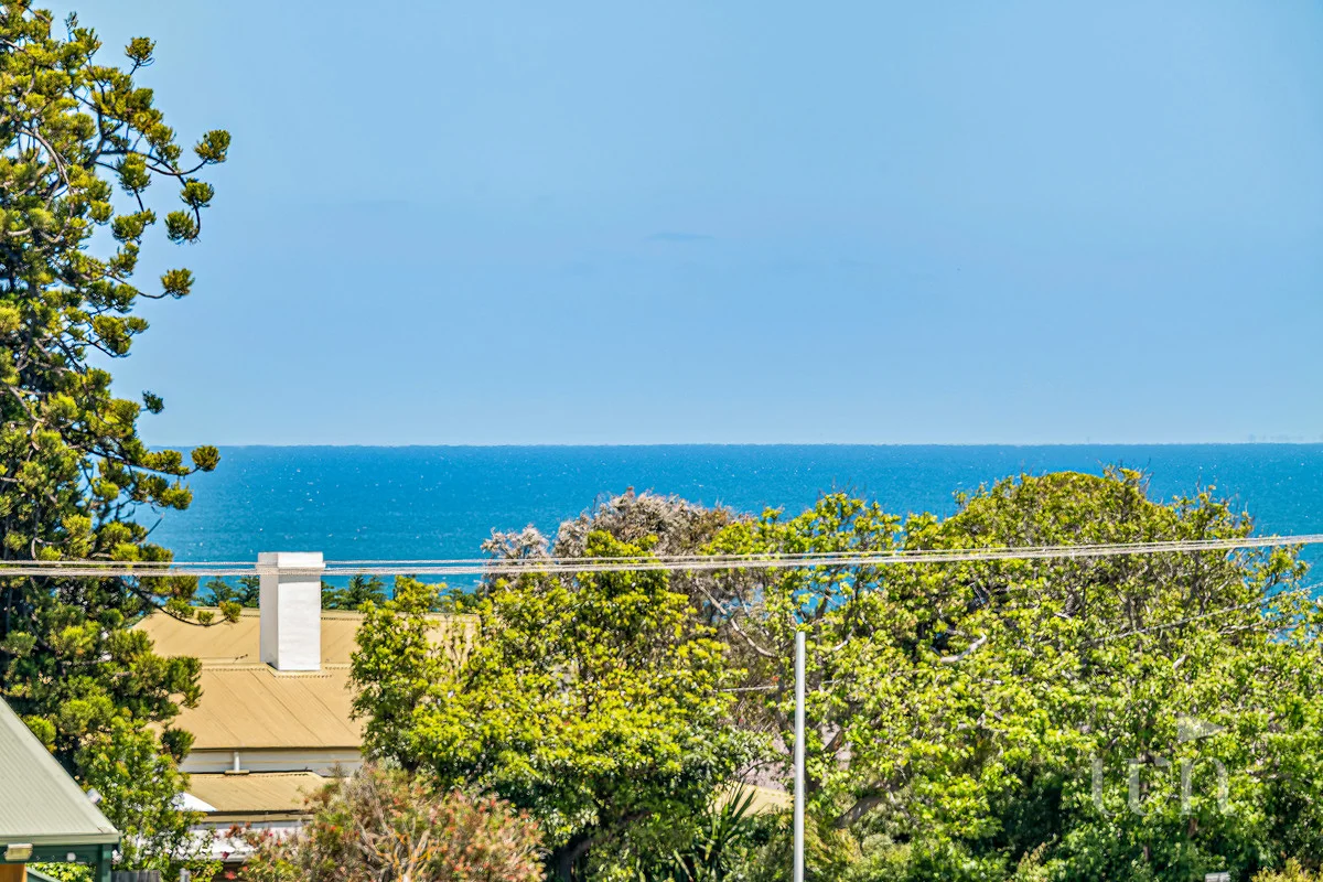 Additional image 2 of 1/13 Alexander Avenue, Mornington VIC 3931