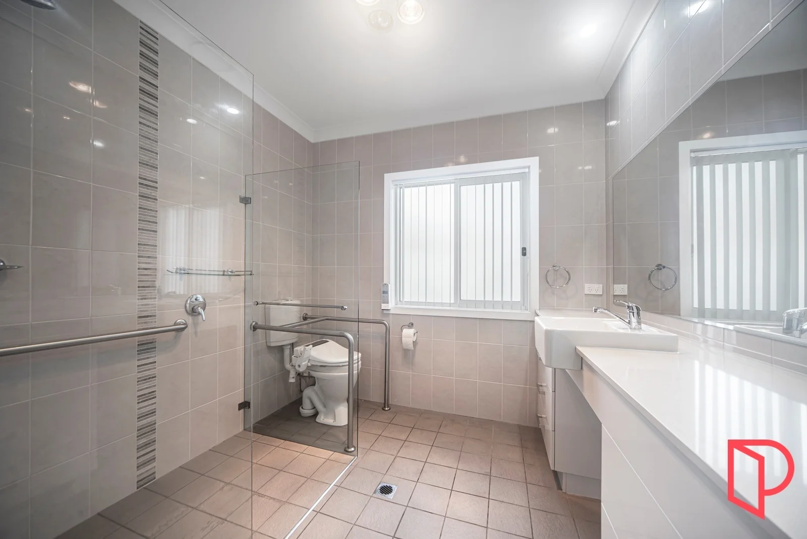 Additional image 9 of 42 Young Avenue, Nowra NSW 2541