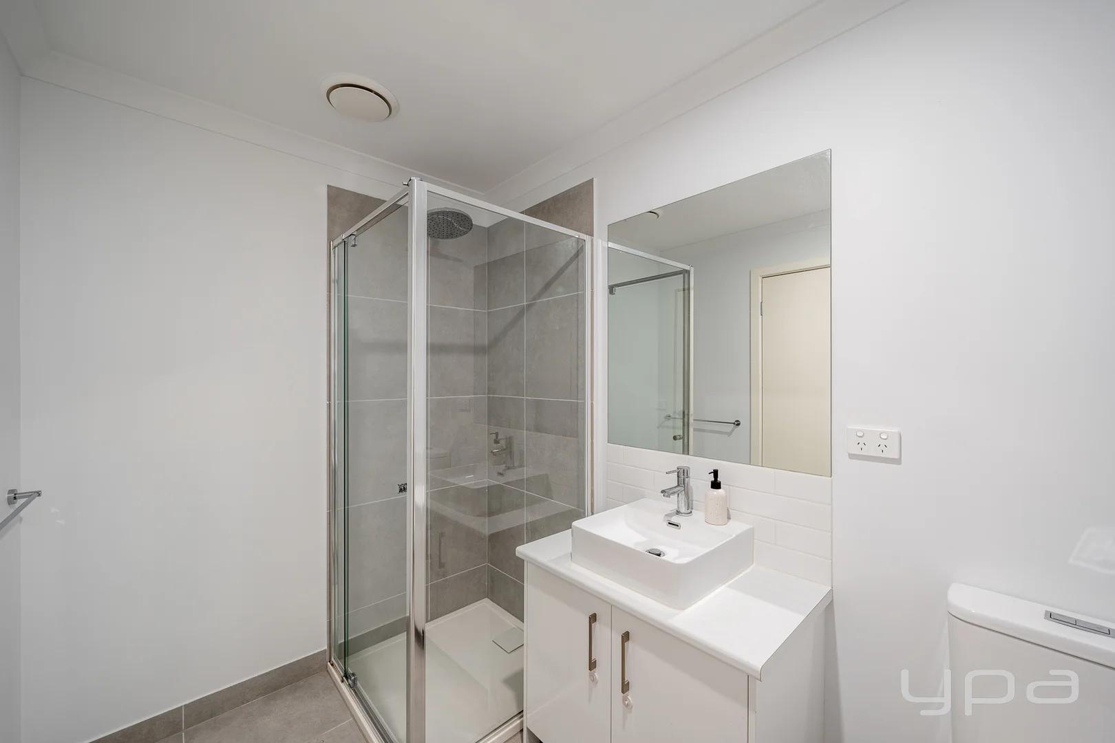 Additional image 8 of 12a Timbarra Drive, Werribee VIC 3030