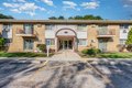 5740 Concord Ln Apt 12, Clarendon Hills, IL, 60514