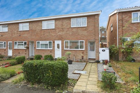 Dragoon Close, Southampton, Hampshire SO19